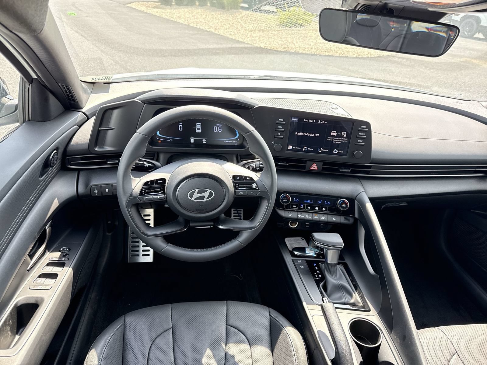 New 2026 Hyundai Elantra SEL Sport FWD image 15