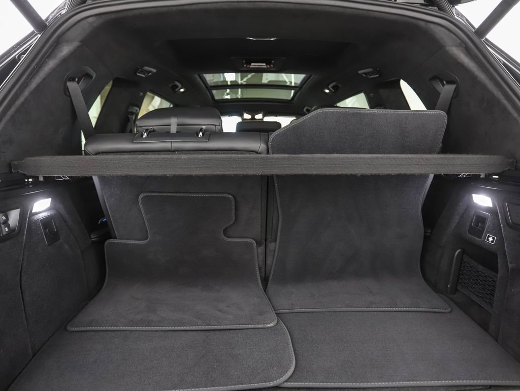 Used 2024 BMW X7 xDrive40i w/ Executive Package image 27