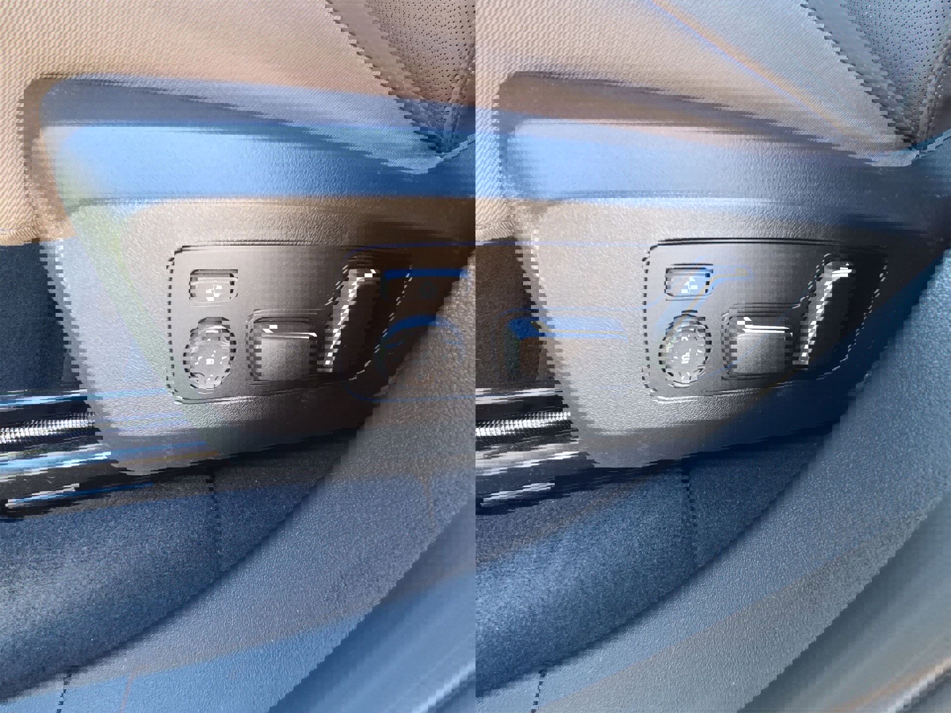 Used 2025 BMW X3 xDrive30i image 17