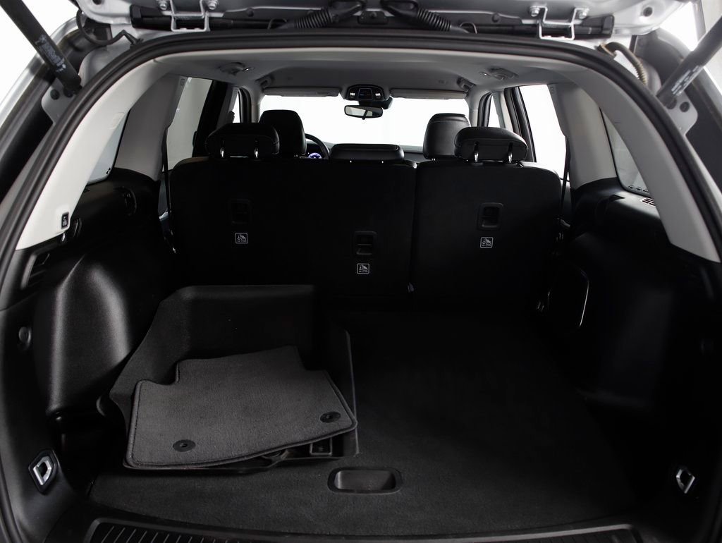 Used 2022 Jeep Grand Cherokee Limited image 11