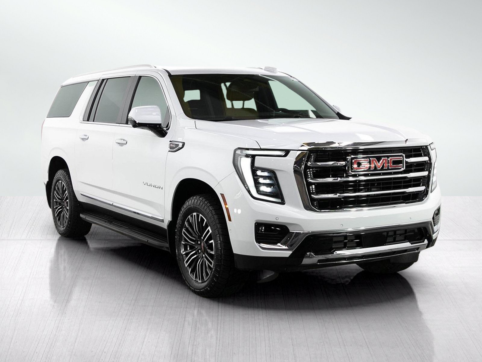 Used 2025 GMC Yukon XL Elevation AWD/4WD image 7