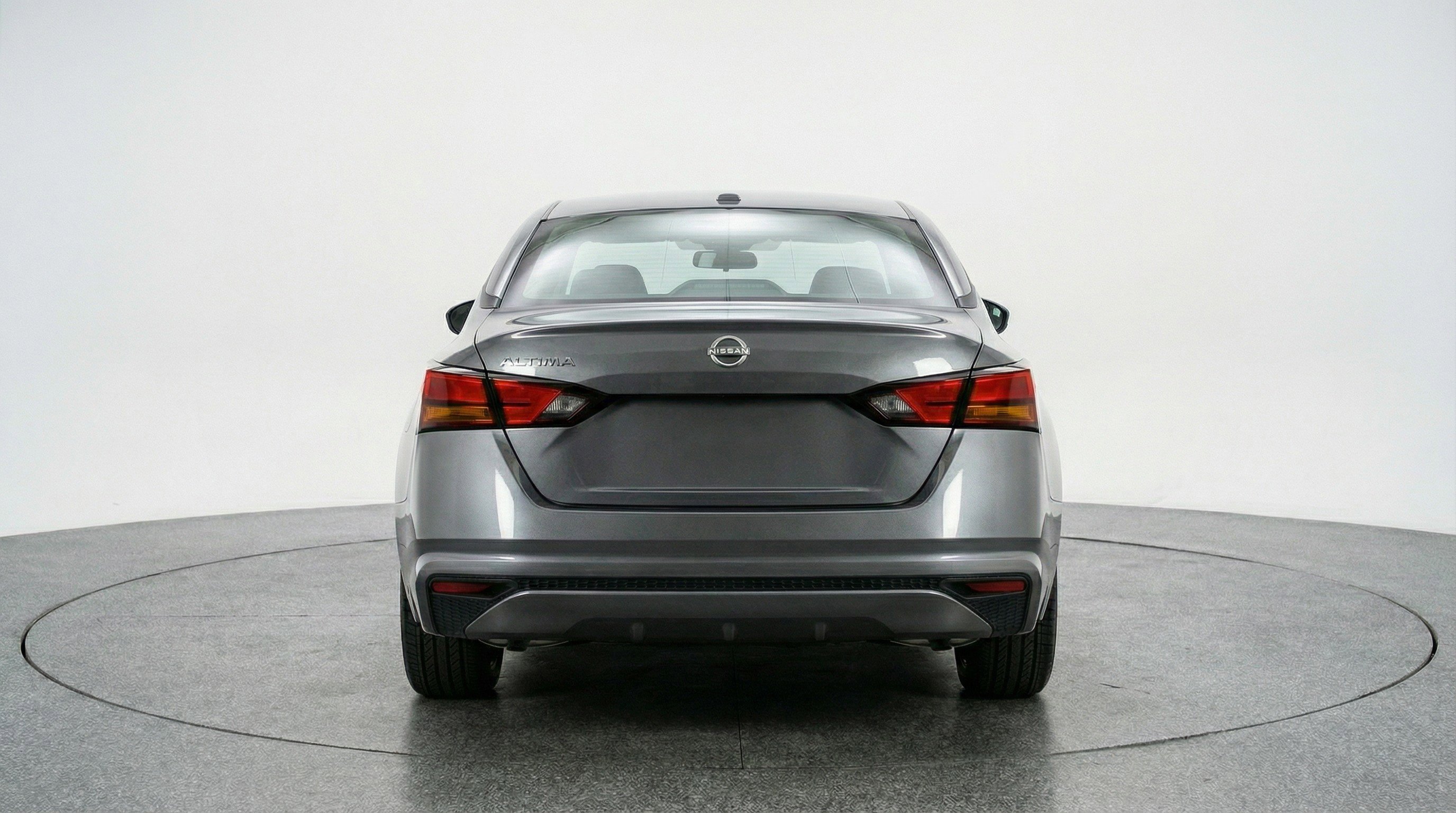 Used 2025 Nissan Altima 2.5 SV image 7