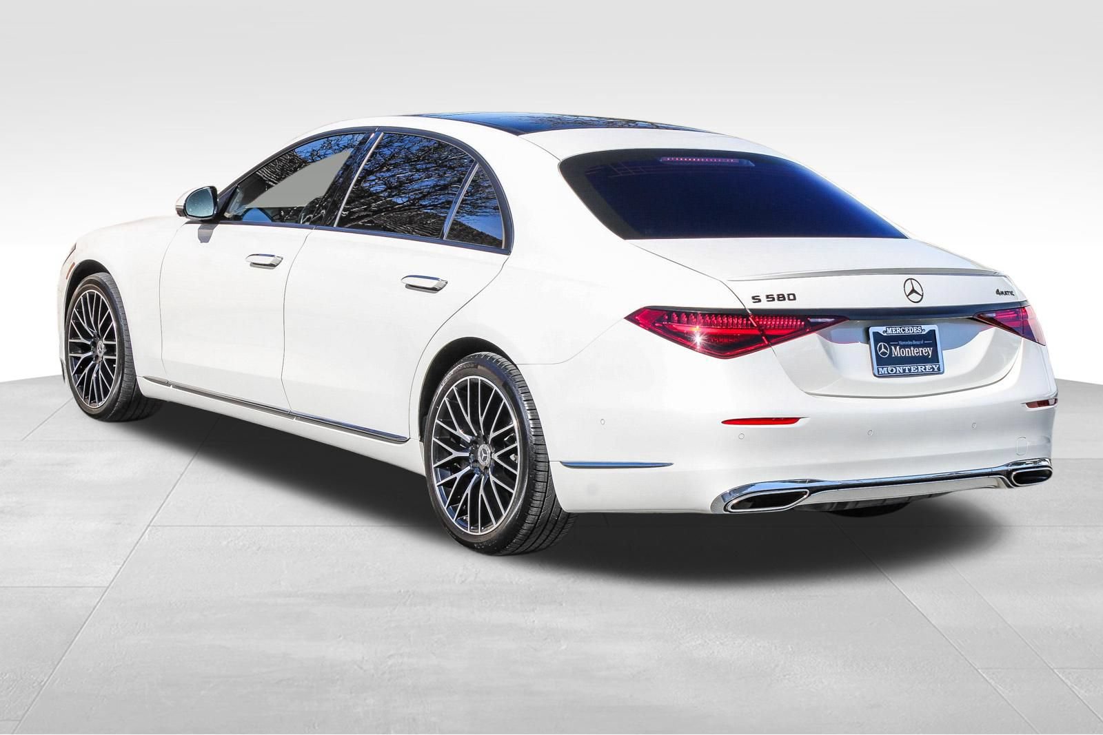 Certified 2022 Mercedes-Benz S 580 4MATIC Sedan image 7