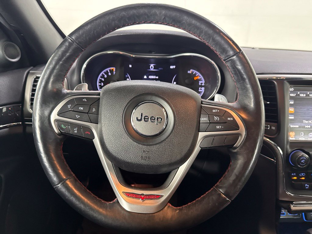 Used 2017 Jeep Grand Cherokee Trailhawk w/ Trailhawk Luxury Group AWD/4WD image 22
