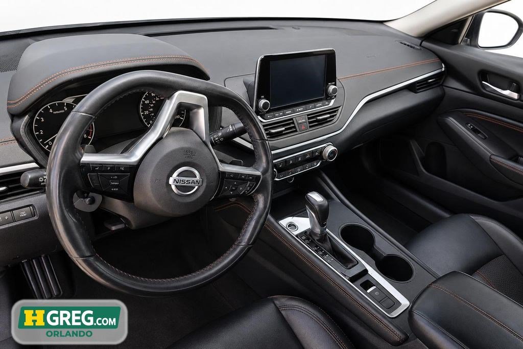 Used 2019 Nissan Altima 2.5 SR w/ SR Premium Package AWD/4WD image 11