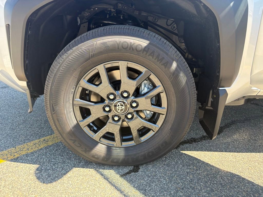 New 2026 Toyota 4Runner SR5 image 32