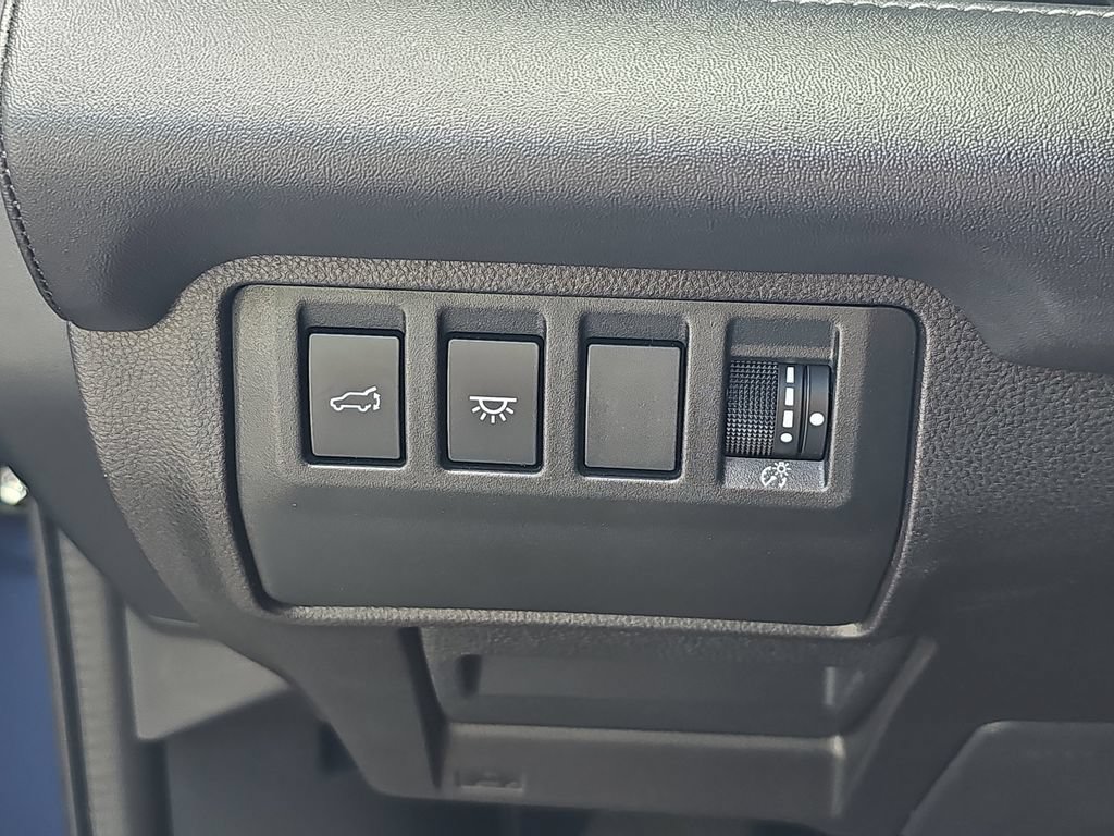 Used 2023 Subaru Ascent Touring AWD/4WD image 27