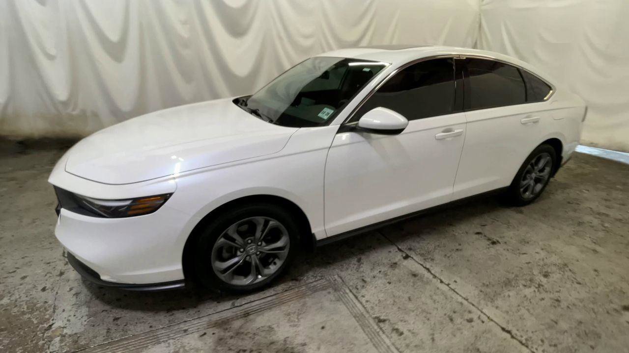 Certified 2024 Honda Accord EX image 4