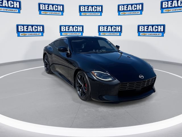 Used 2024 Nissan Z Performance w/ Floor Mat Package RWD image 2