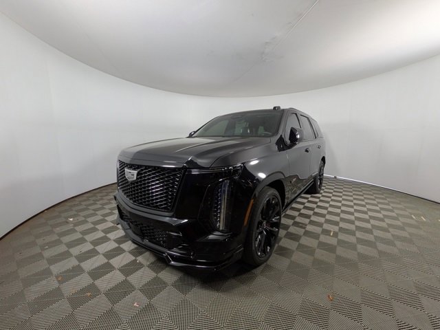 Used 2025 Cadillac Escalade V w/ LPO, ONYX Package image 37