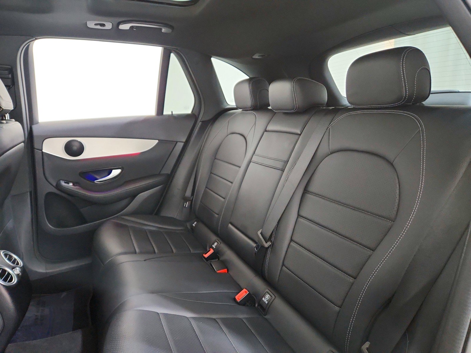 Certified 2022 Mercedes-Benz GLC 300 image 16