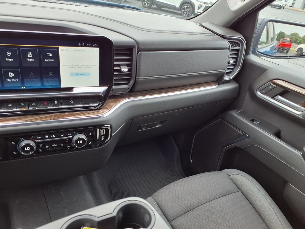 Used 2023 Chevrolet Silverado 1500 RST AWD/4WD image 6