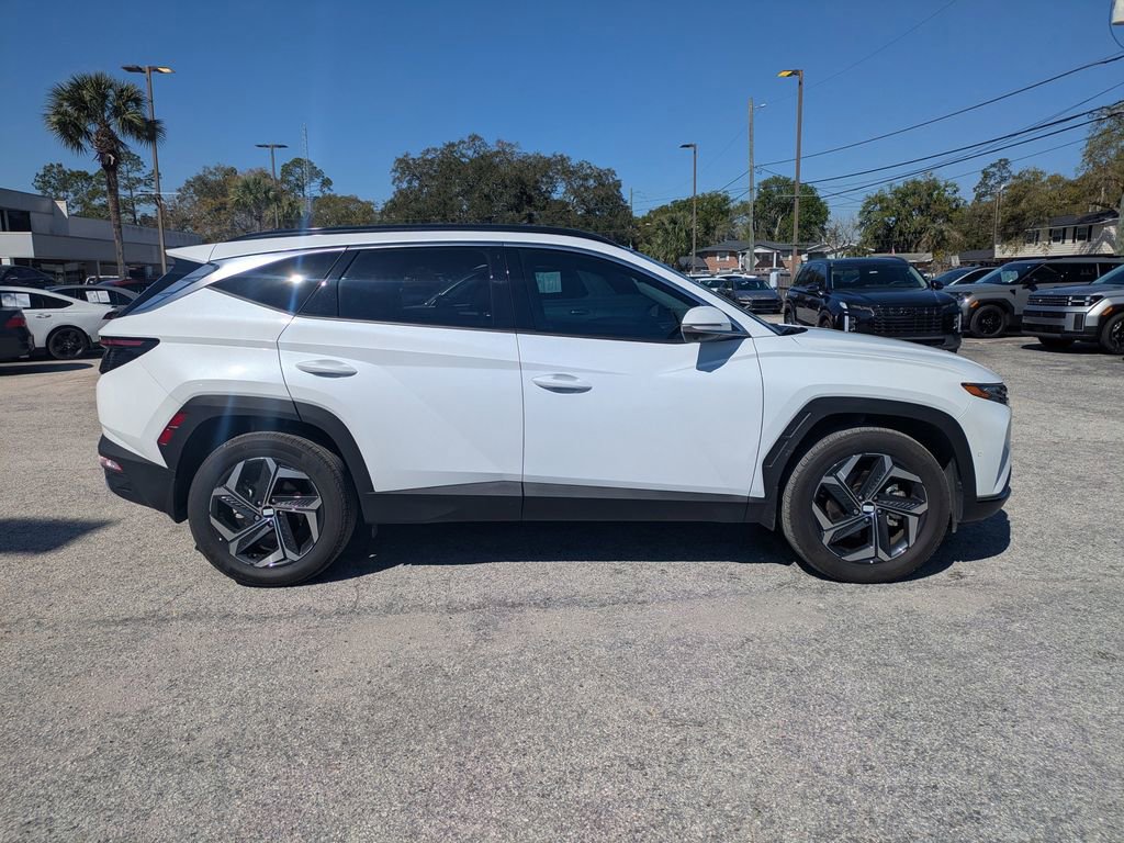 Used 2024 Hyundai Tucson Limited image 2