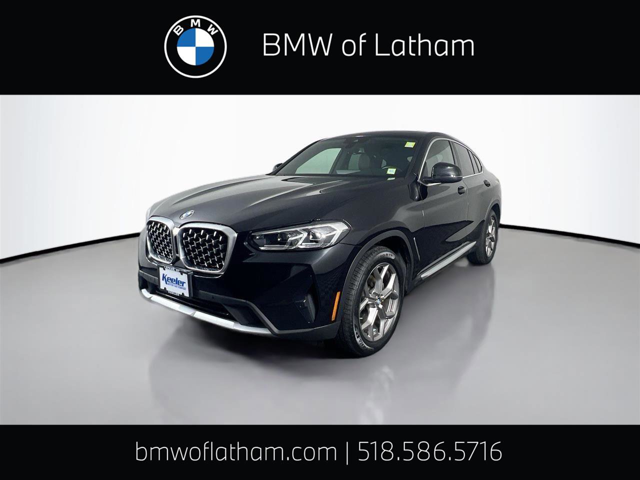 Used 2022 BMW X4 xDrive30i w/ Premium Package 2 AWD/4WD image 1