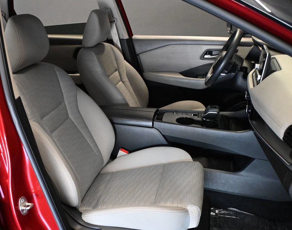 Used 2021 Nissan Rogue SV FWD image 19