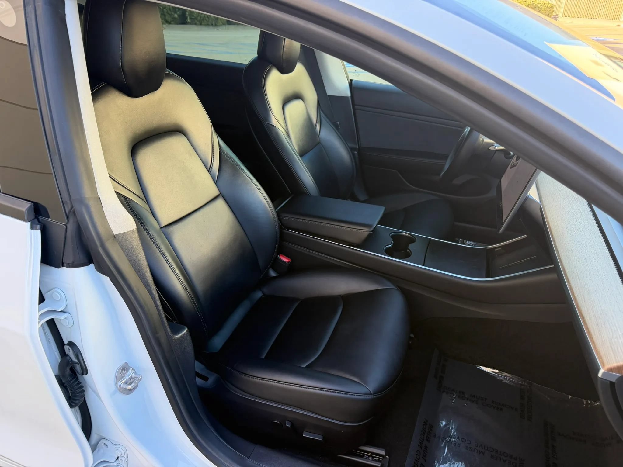 Used 2020 Tesla Model 3 Standard Range Plus RWD image 17