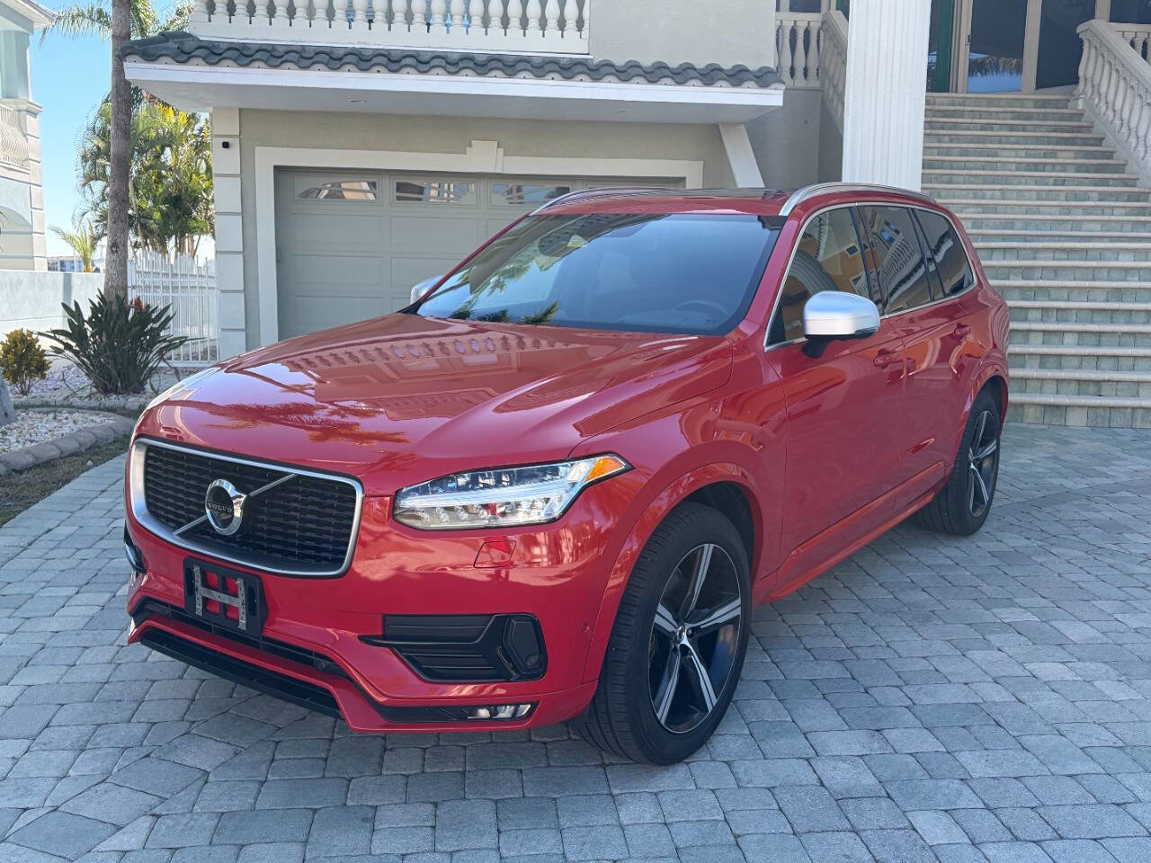 Used 2016 Volvo XC90 T6 R-Design w/ Protection Package Plus AWD/4WD image 30