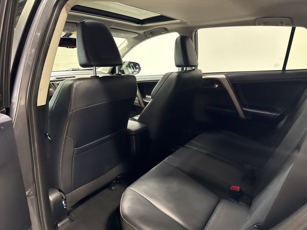 Used 2013 Toyota RAV4 Limited image 35