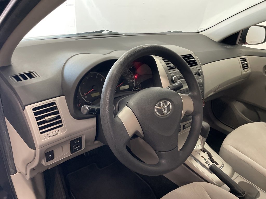 Used 2011 Toyota Corolla LE image 16