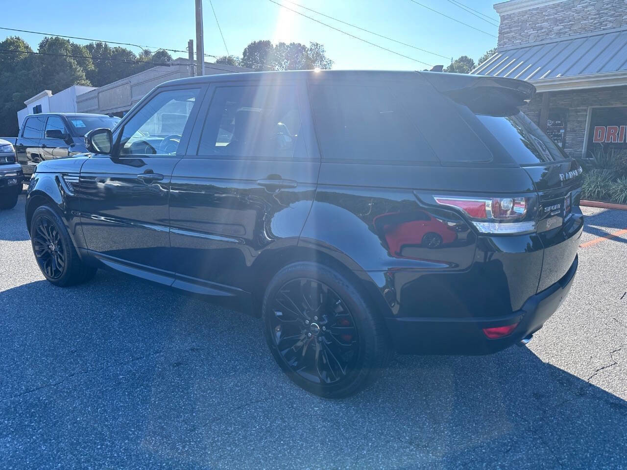 Used 2016 Land Rover Range Rover Sport HSE AWD/4WD image 9