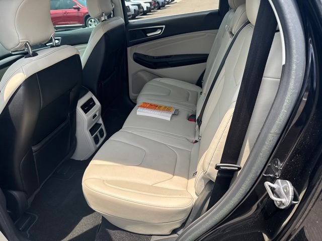 Used 2016 Ford Edge Titanium w/ Equipment Group 301A FWD image 56