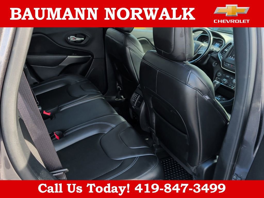 Used 2020 Jeep Cherokee Latitude Plus w/ Cold Weather Group image 14