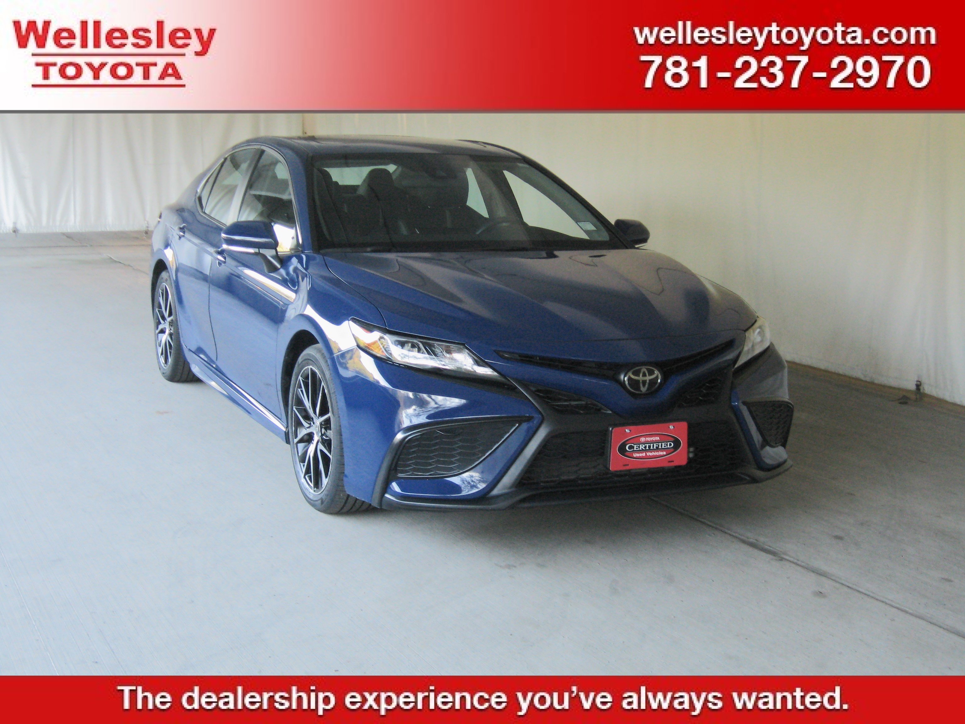 Used 2023 Toyota Camry SE