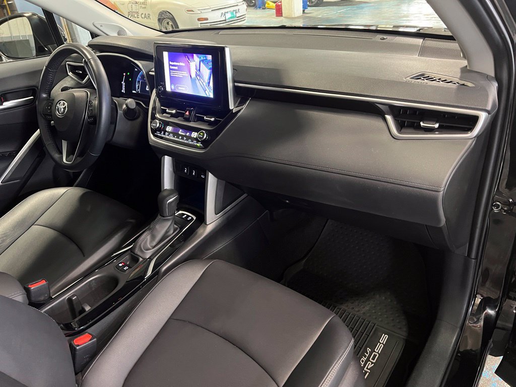 Certified 2023 Toyota Corolla Cross XLE w/ Convenience Package AWD/4WD image 24