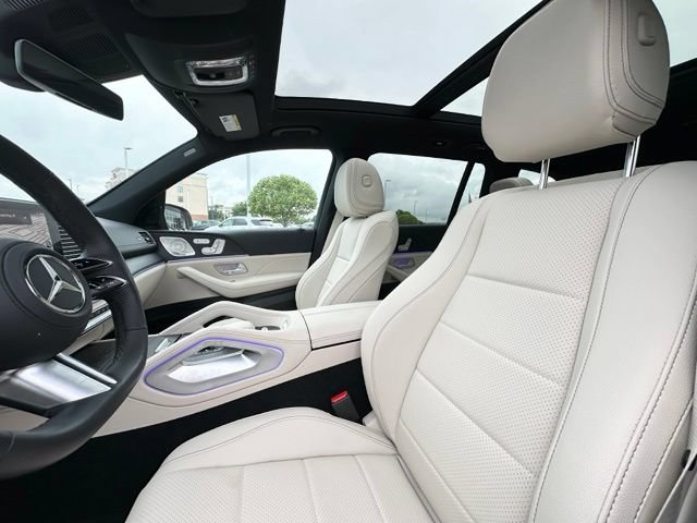 Used 2025 Mercedes-Benz GLS 450 4MATIC w/ AMG Line Exterior image 29