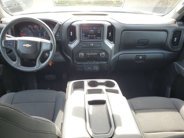 Used 2019 Chevrolet Silverado 1500 Custom w/ Custom Value Package AWD/4WD image 18
