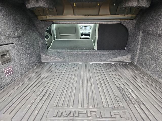 Used 2019 Chevrolet Impala LT image 31