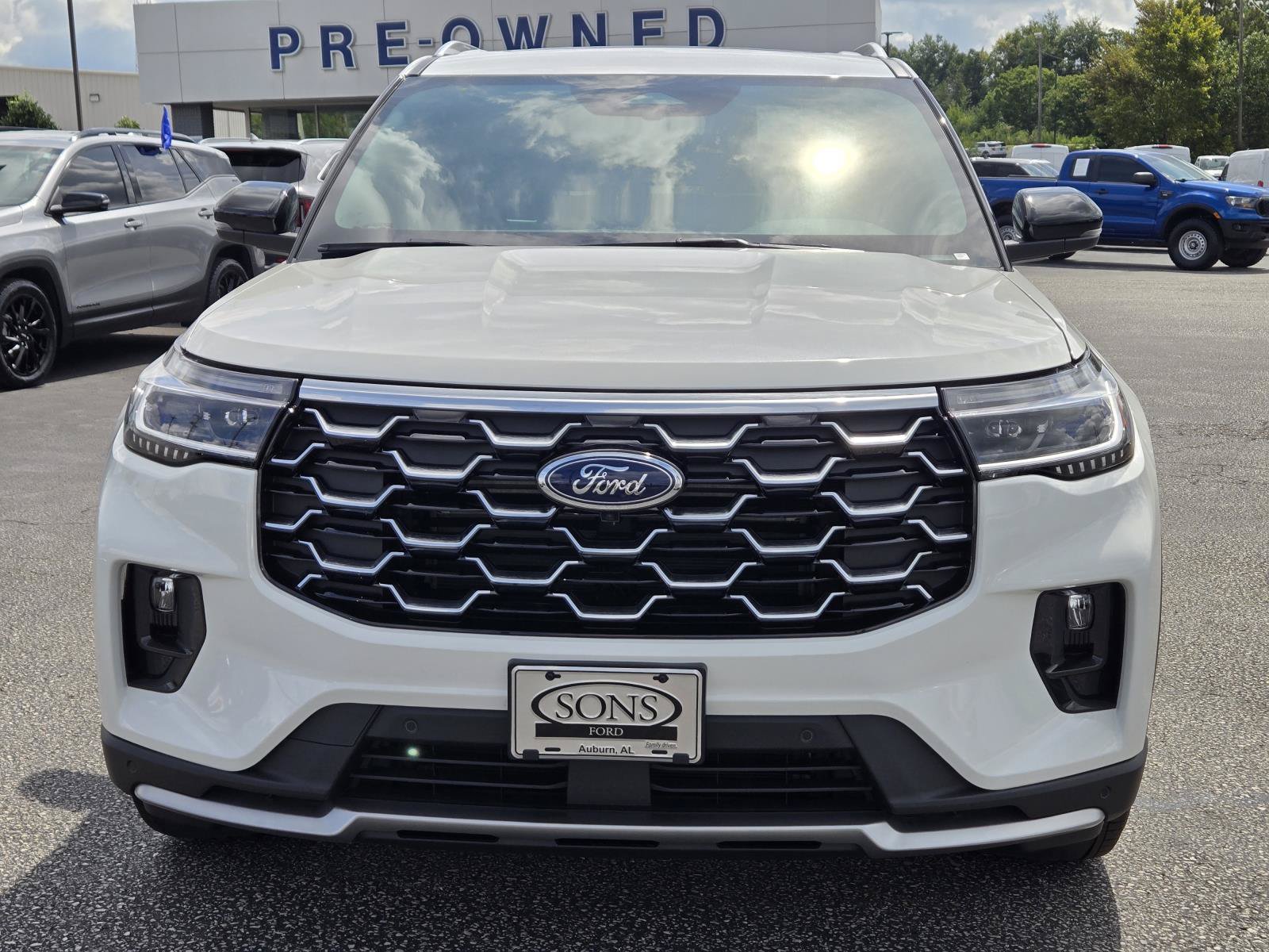 New 2026 Ford Explorer Platinum RWD image 3