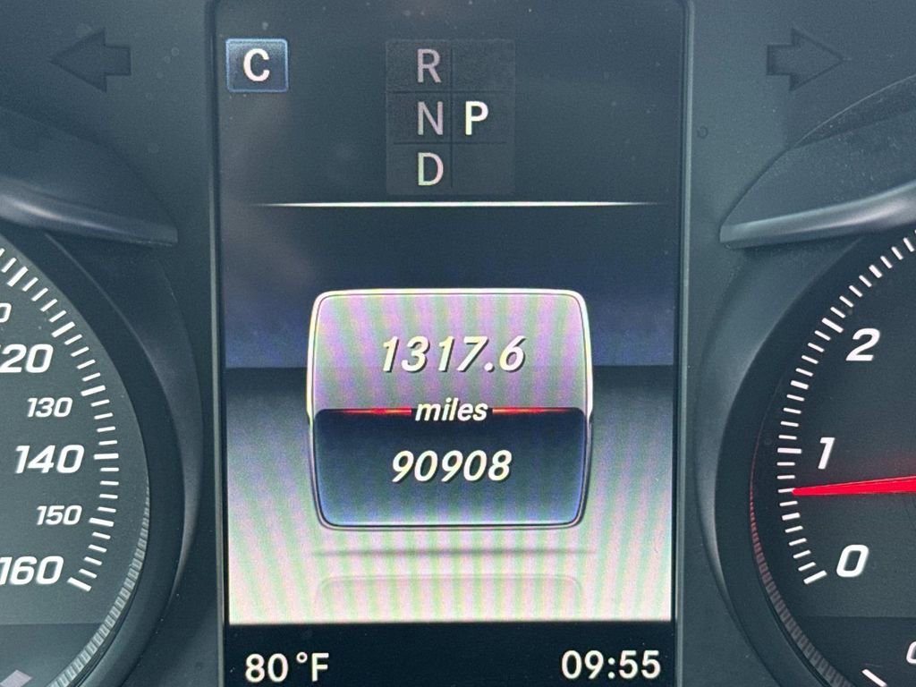 Used 2018 Mercedes-Benz GLC 300 image 38