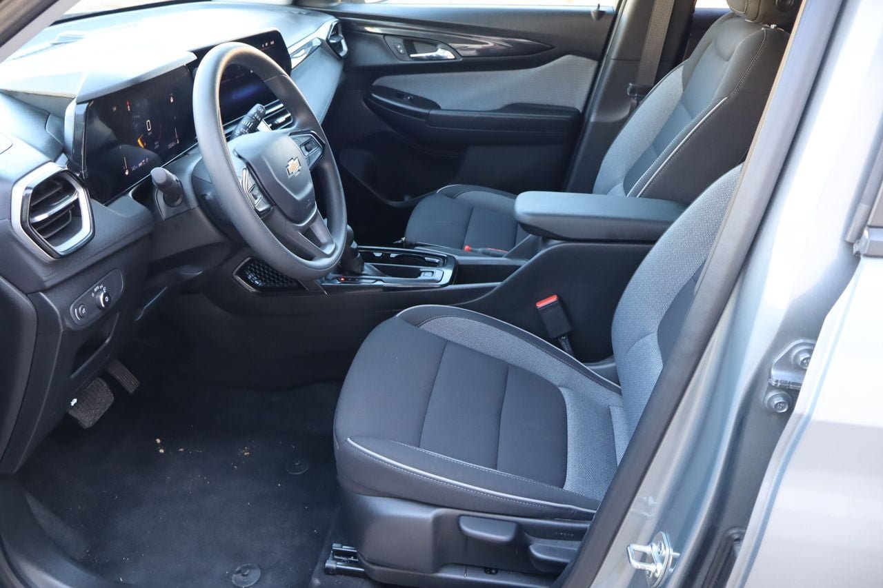 Used 2026 Chevrolet TrailBlazer LT AWD/4WD image 15