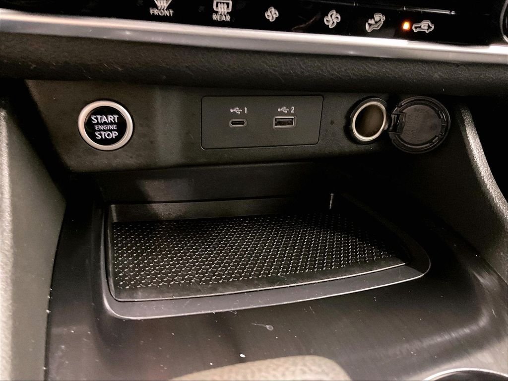 Used 2023 Nissan Rogue SV AWD/4WD image 26