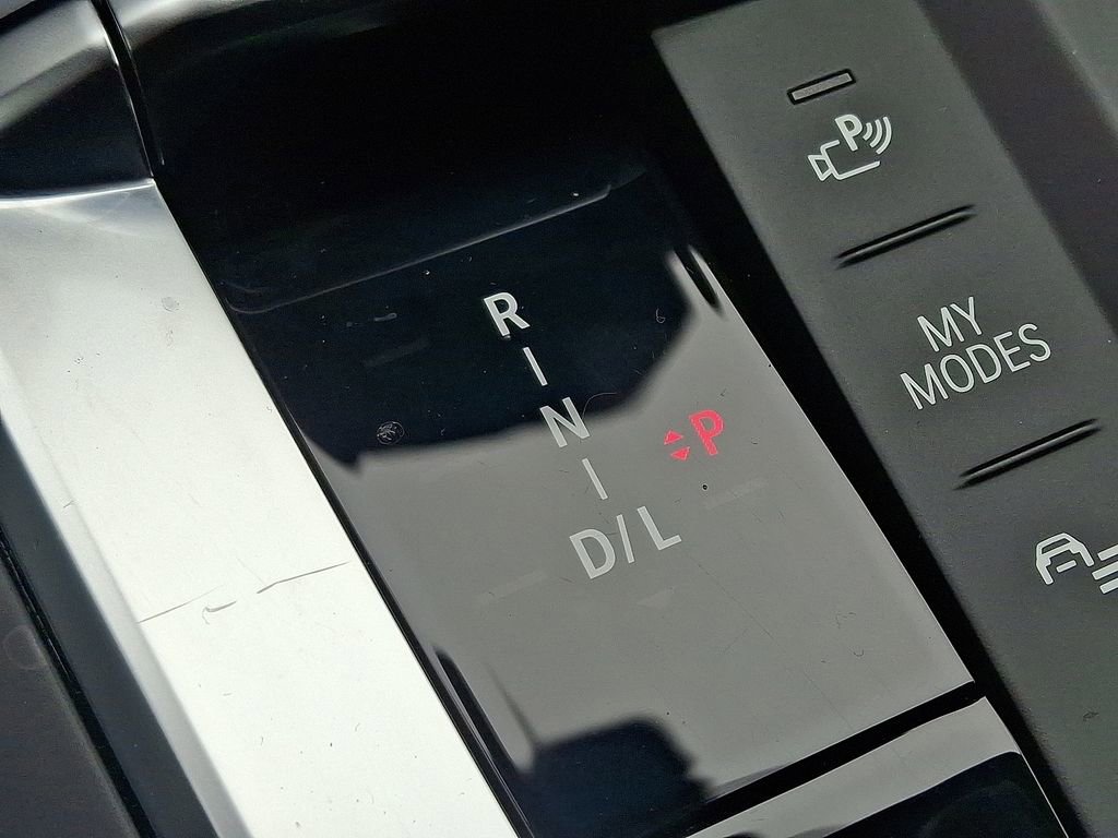 Certified 2025 BMW 228i xDrive 228 xDrive Gran Coupe w/ Premium Package image 16