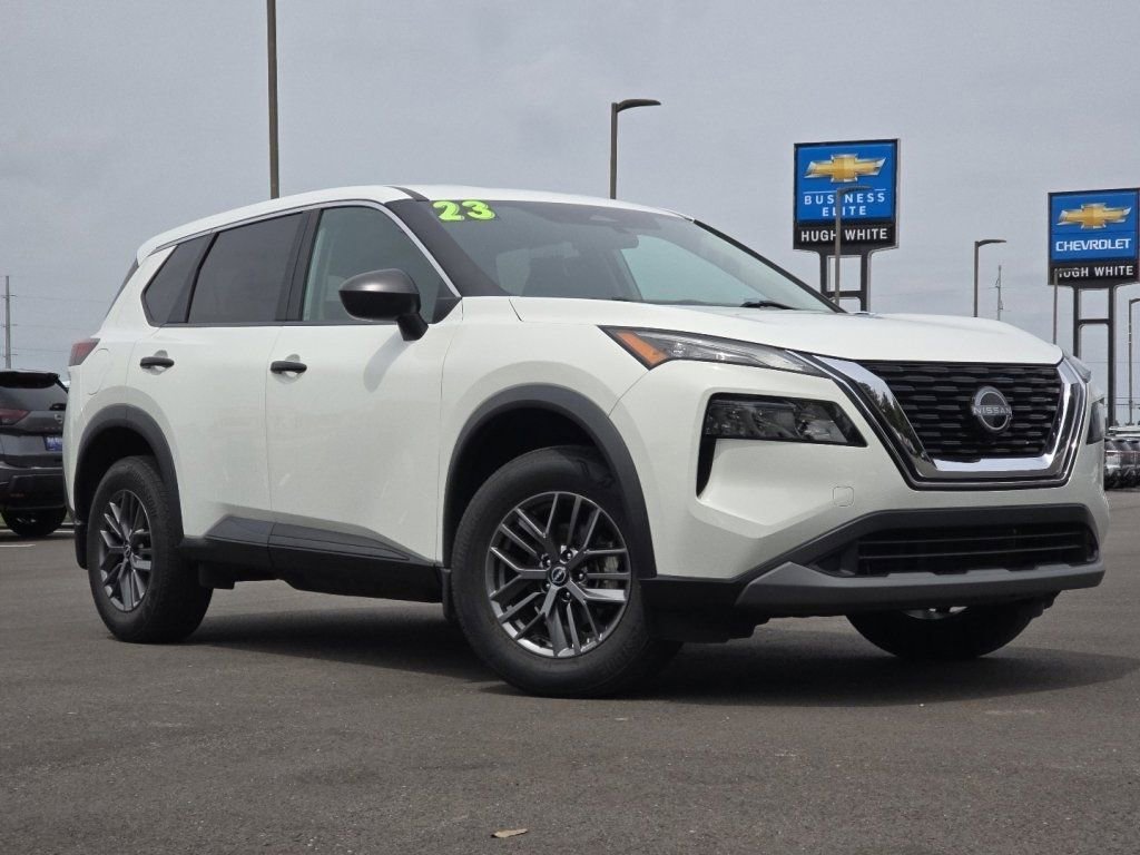 Certified 2023 Nissan Rogue S AWD/4WD image 2