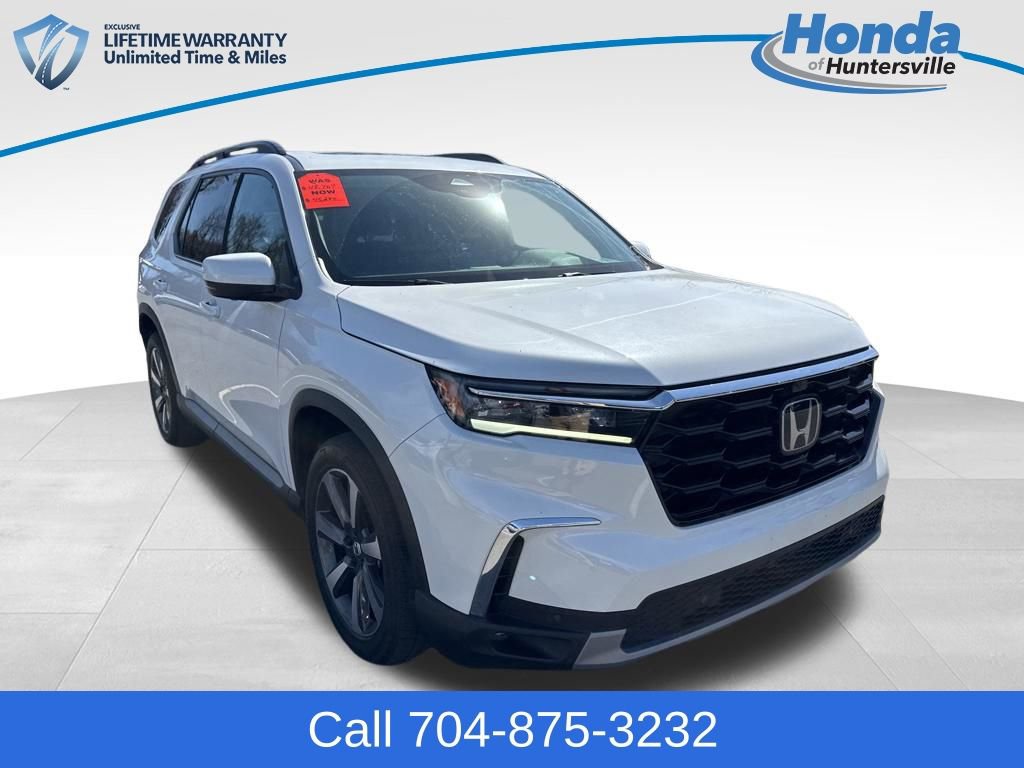 Used 2023 Honda Pilot Elite image 1
