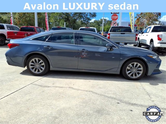 Used 2019 Toyota Avalon XLE image 8