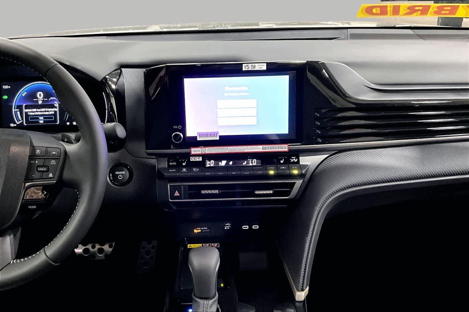 New 2026 Toyota Camry SE w/ Convenience Package FWD image 6