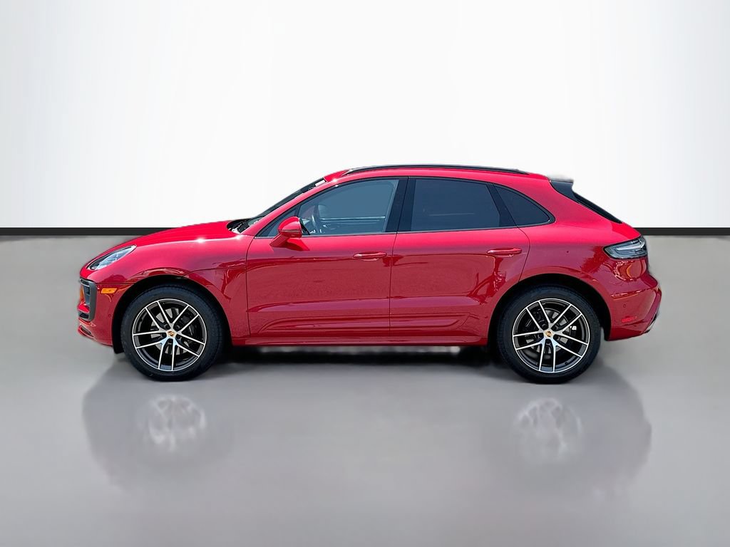 Certified 2022 Porsche Macan S AWD/4WD image 2