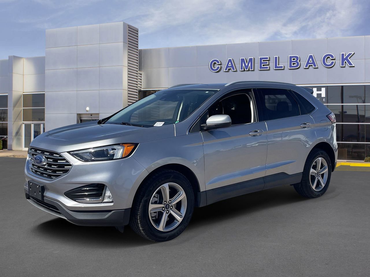 Used 2022 Ford Edge SEL w/ Convenience Package image 2