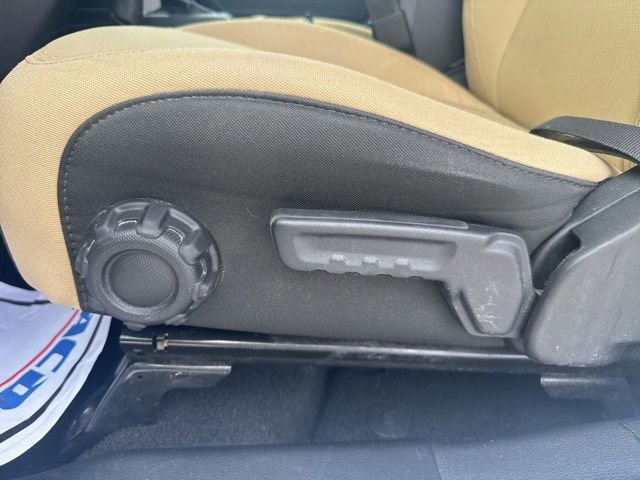 Used 2021 Jeep Gladiator Sport AWD/4WD image 14
