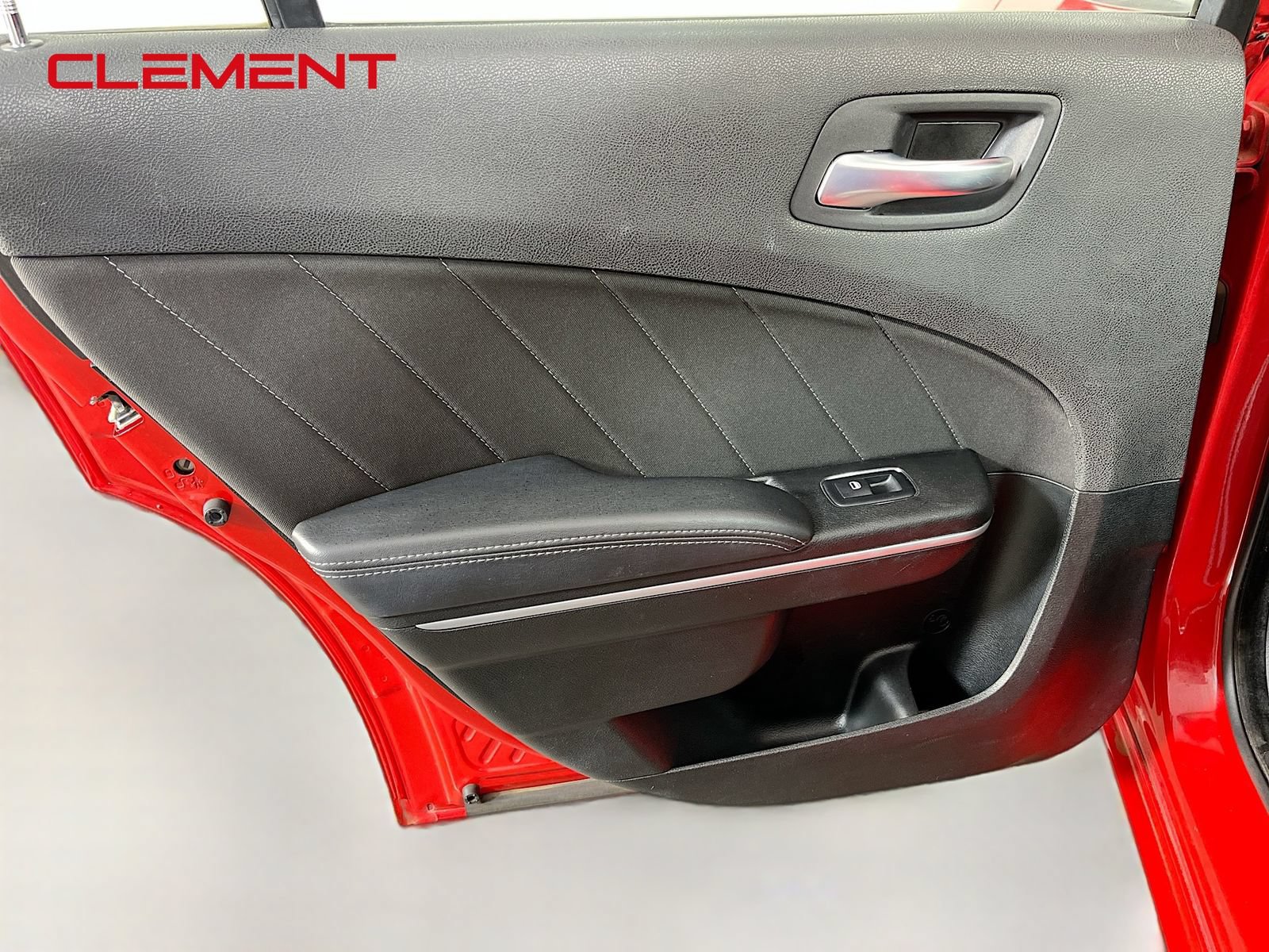 Used 2022 Dodge Charger SXT RWD image 29