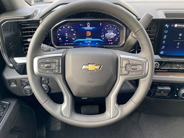 New 2026 Chevrolet Silverado 1500 LT w/ Convenience Package II image 6