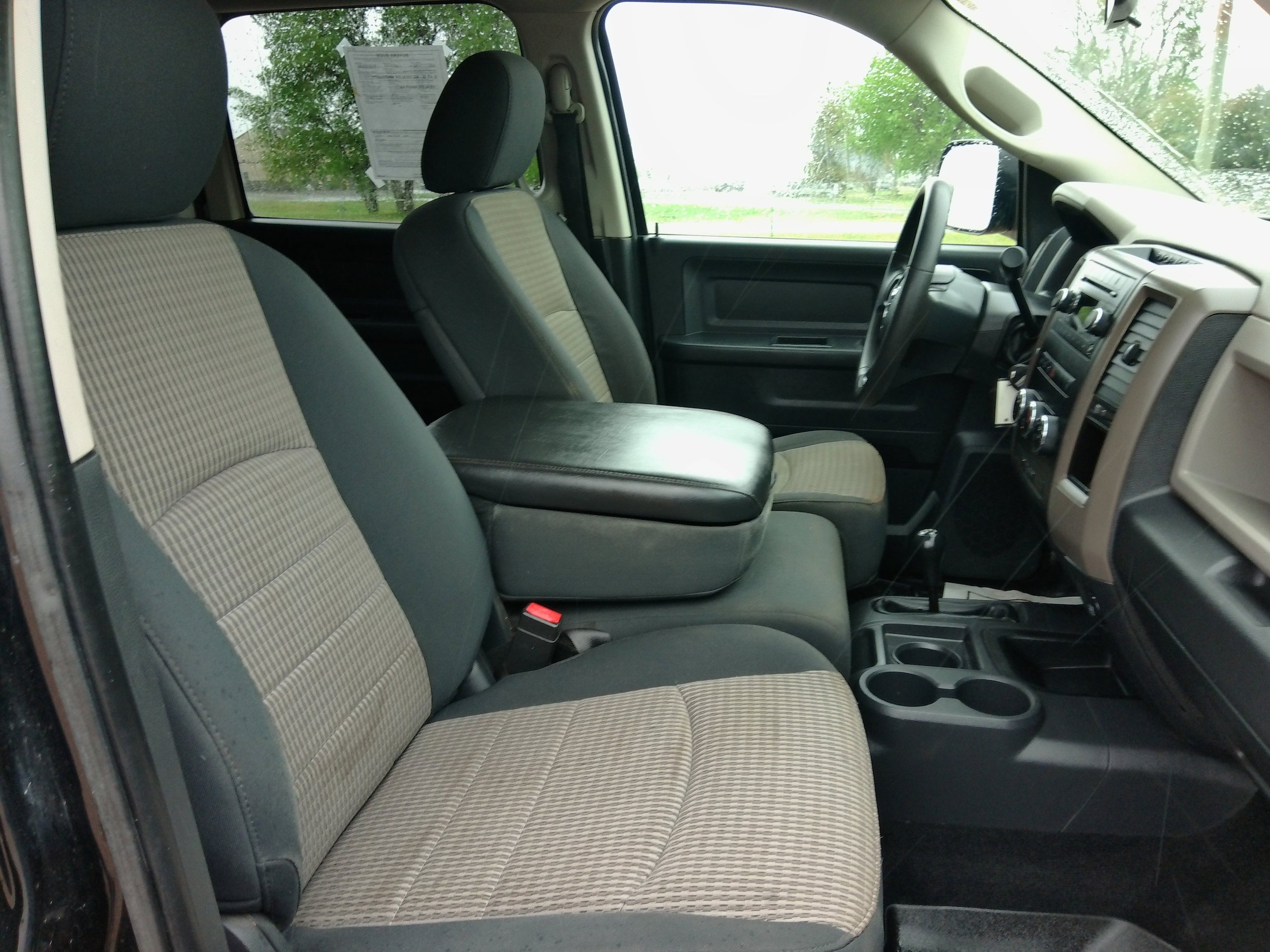 Used 2012 RAM 2500 ST w/ Chrome Appearance Group AWD/4WD image 18