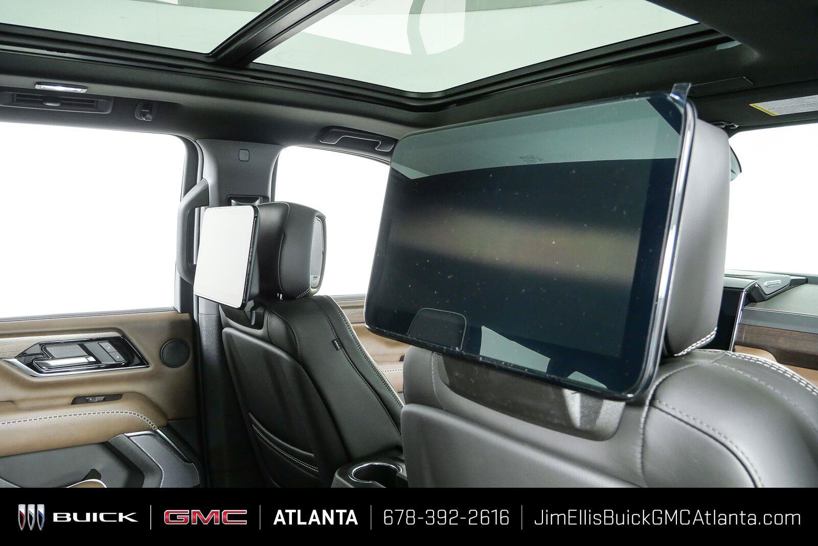 New 2026 GMC Yukon XL Denali Ultimate AWD/4WD image 23