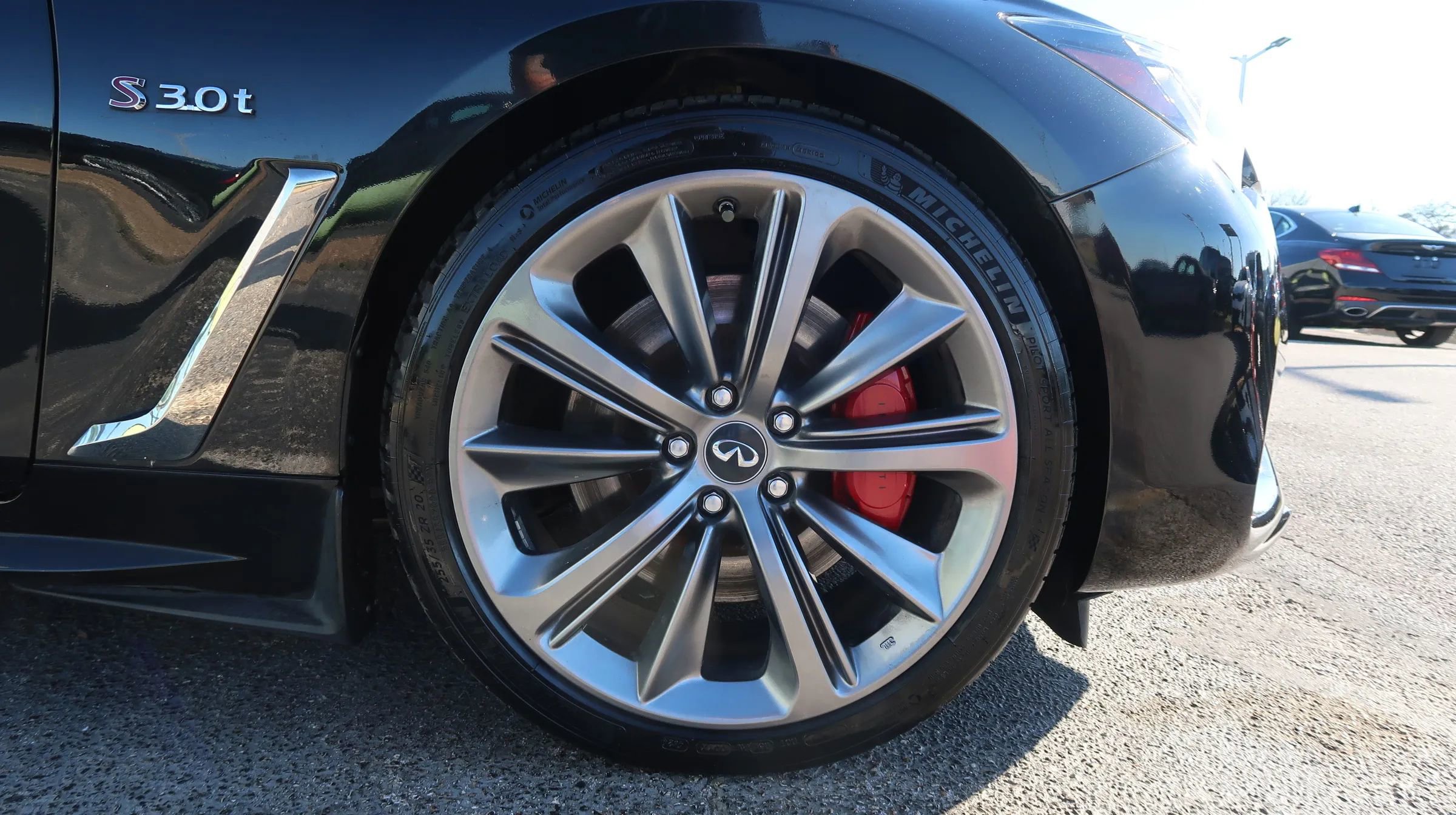 Used 2019 INFINITI Q60 Red Sport 400 w/ Cargo Package AWD/4WD image 52