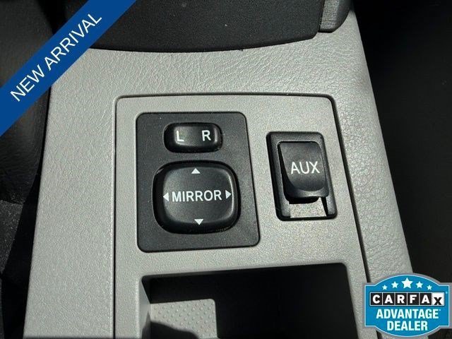Used 2009 Toyota RAV4 2WD V6 w/ Tow Prep Pkg image 12