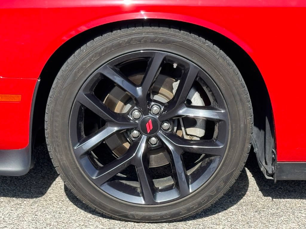Used 2023 Dodge Challenger GT w/ Blacktop Package RWD image 33